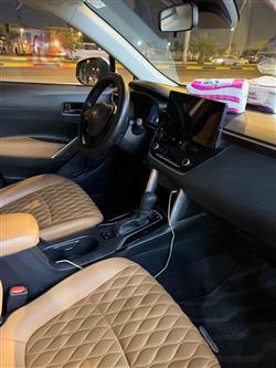 تۆیۆتا کۆرۆلا کرۆس